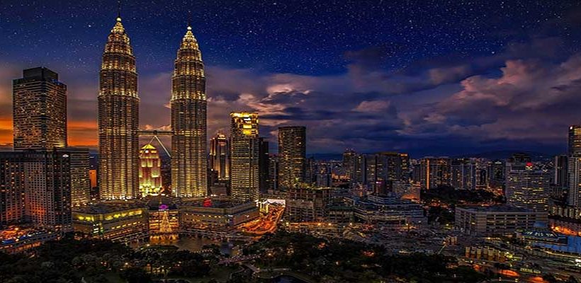 Explore Modern Kuala Lumpur & Sunway Lagoon in 04 Days