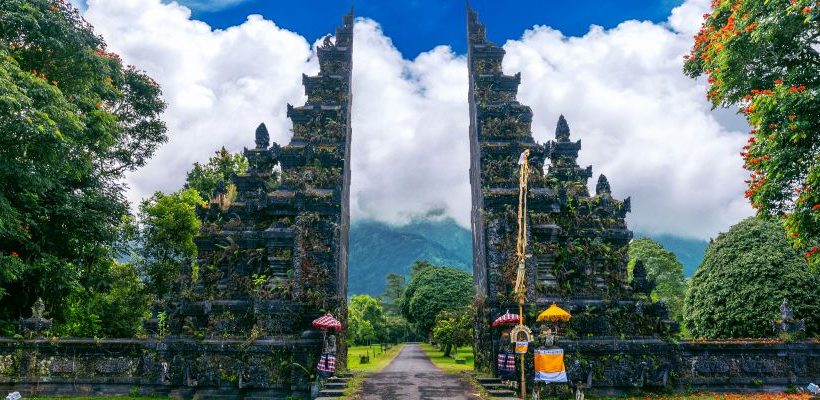 Discover Heavenly Indonesia in 04 Days